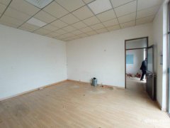 通州劉橋鎮(zhèn)，鋼結(jié)構(gòu)廠房，行車5噸，緊靠高速入口